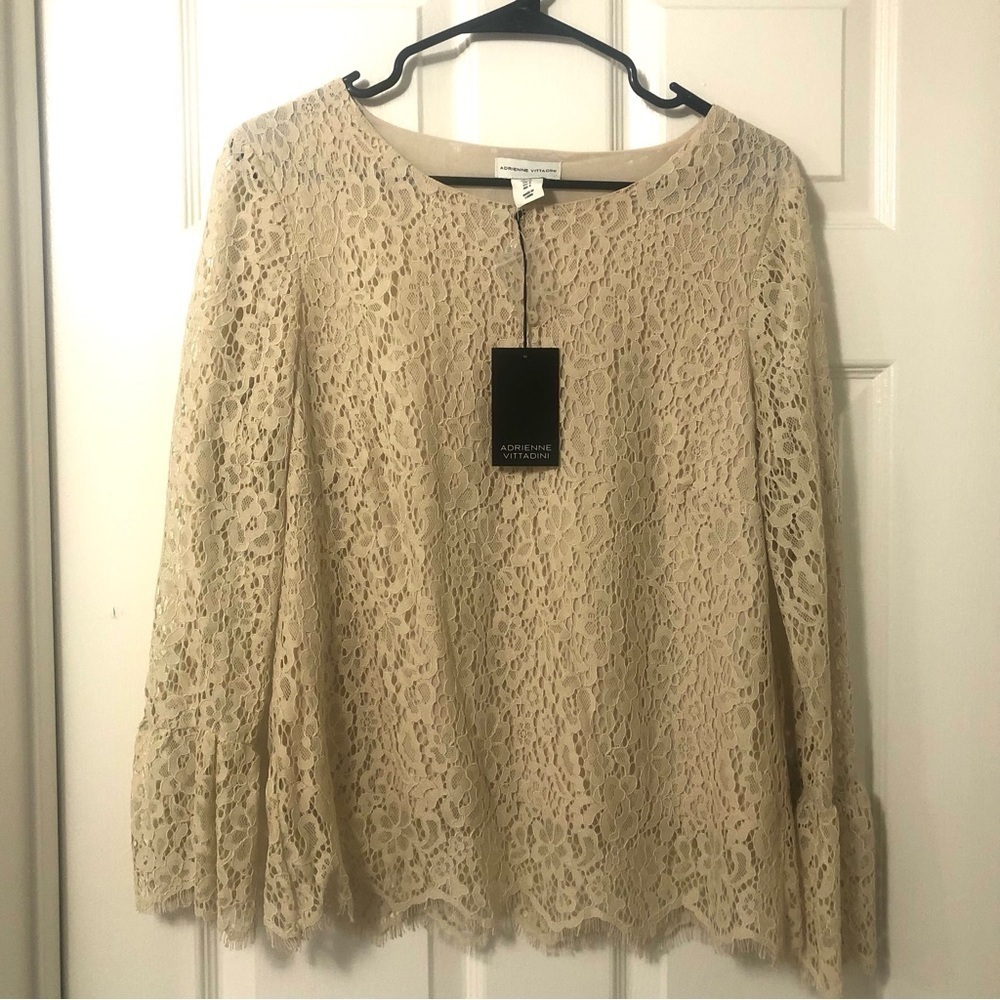 NWT Adrienne Vittadini Tan Lace Bell Sleeve Top Women’s Size S
